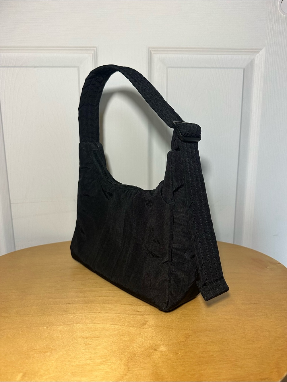 Baggu Mini Nylon Shoulder Bag in Black